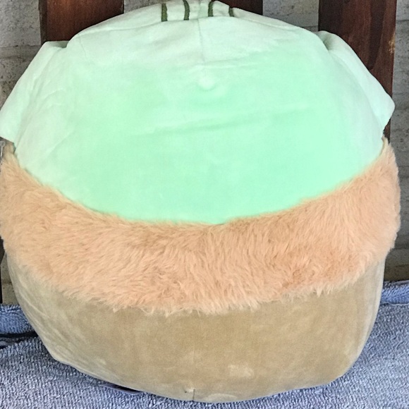 Squishmallows Disney Star Wars Baby Yoda plush 10” - Picture 4 of 6